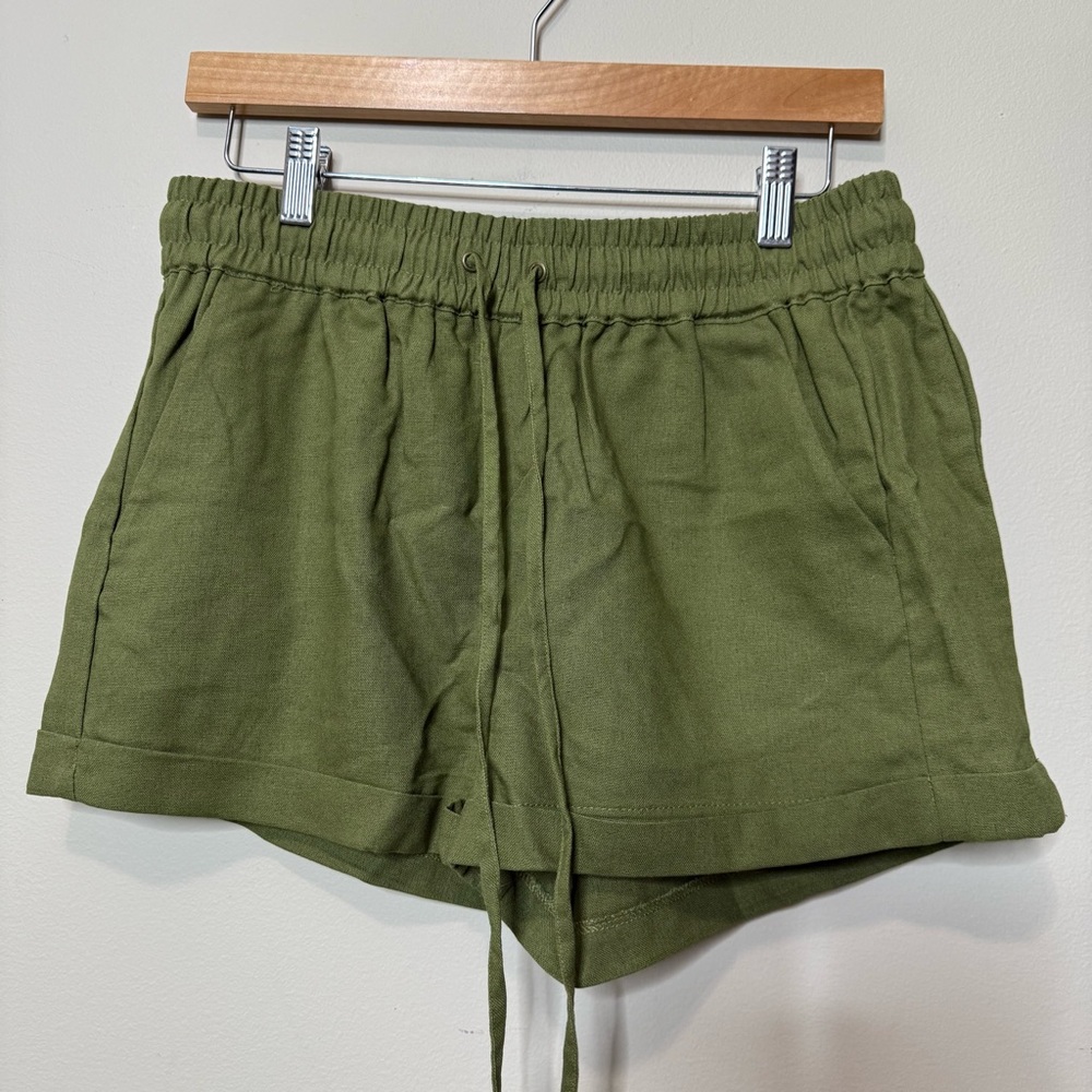 Love Tree Green Women's Linen Blend Drawstring Shorts